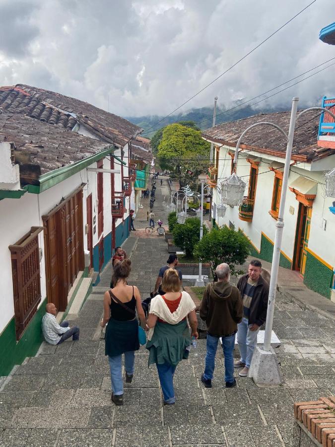 Spanglish Colombia Ξενοδοχείο Jerico Εξωτερικό φωτογραφία